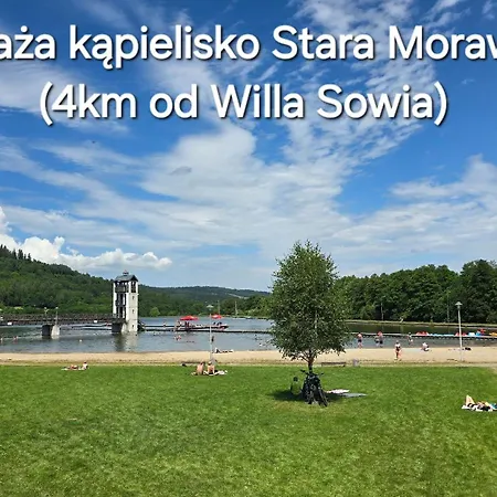 Sowia Nowe Nad Gorskim Potokiem Zachwycajacy Widok Na Gory