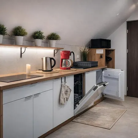 Sowia Nowe Nad Gorskim Potokiem Zachwycajacy Widok Na Gory Stronie Śląskie